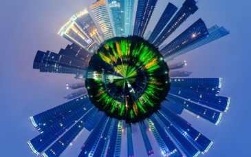 cityscape-with-little-planet-effect